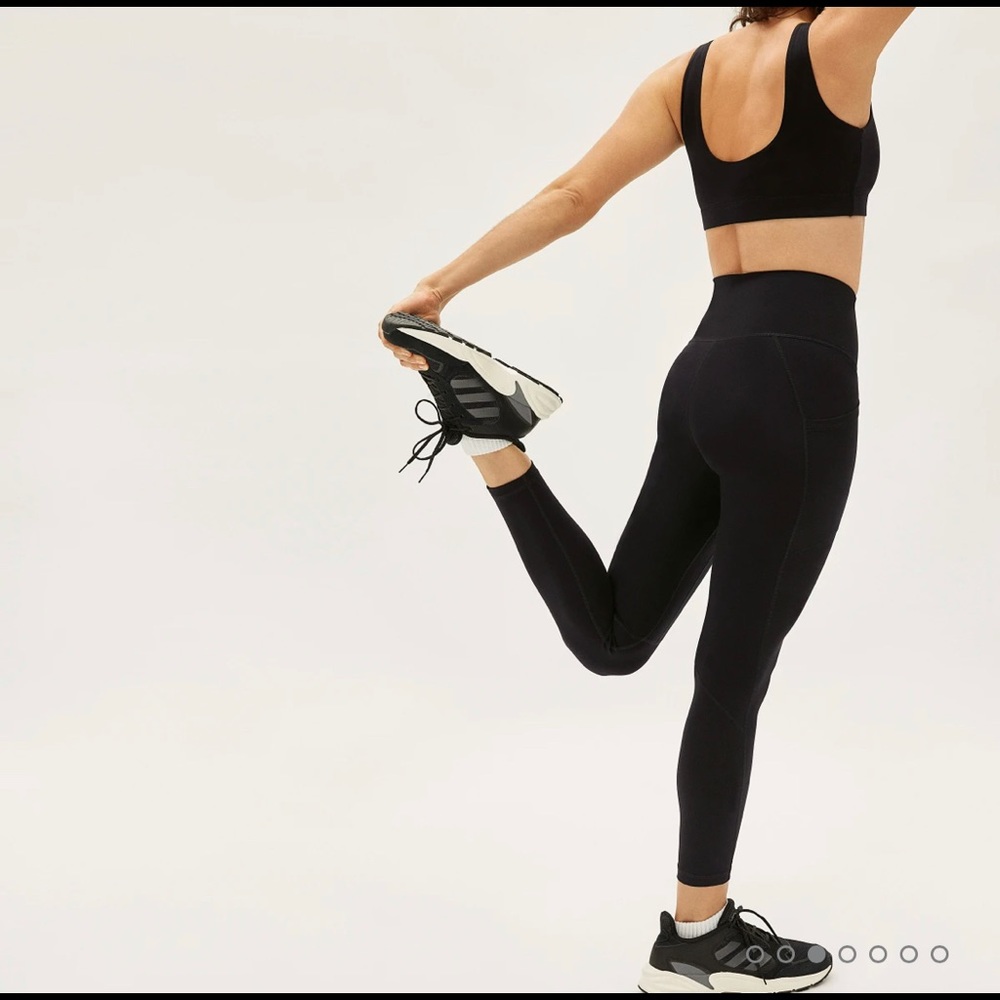 Everlane Perform Legging Yoga Pants
